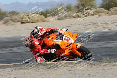 media/Dec-01-2025-Moto Forza (Mon) [[2daa91e15f]]/1-Advanced Group/Session 4 (Turn 10 Inside)/